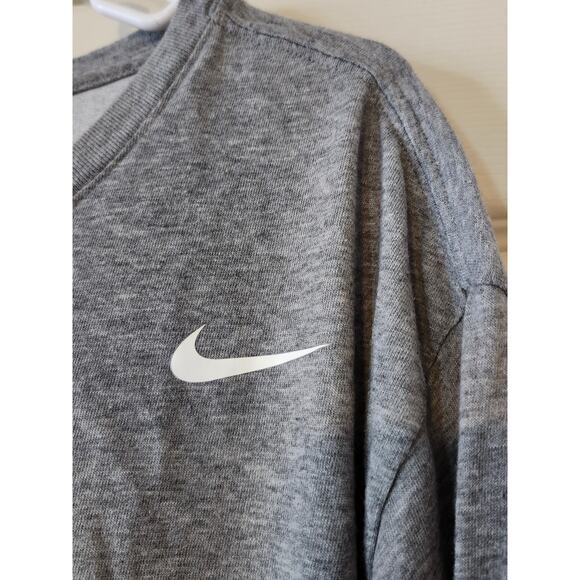 Nike Top XXL Gray Dri-Fit Pullover Running Gym Swoosh Stretch Athletic Cut - Picture 3 of 5